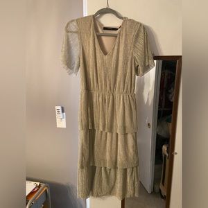 Gold Vero Moda dress size M